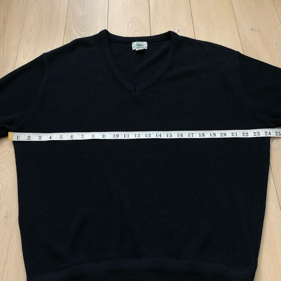 Vintage Izod Lacoste Pullover V Neck Sweater in Navy Size L - Picture 7 of 9
